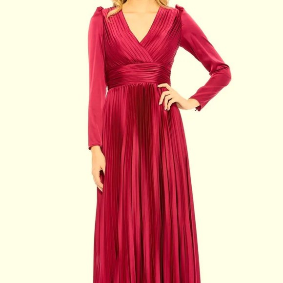 Mac Duggal Dresses & Skirts - Mac Duggal Magenta Pleated Long Sleeve Chiffon A-Line Gown